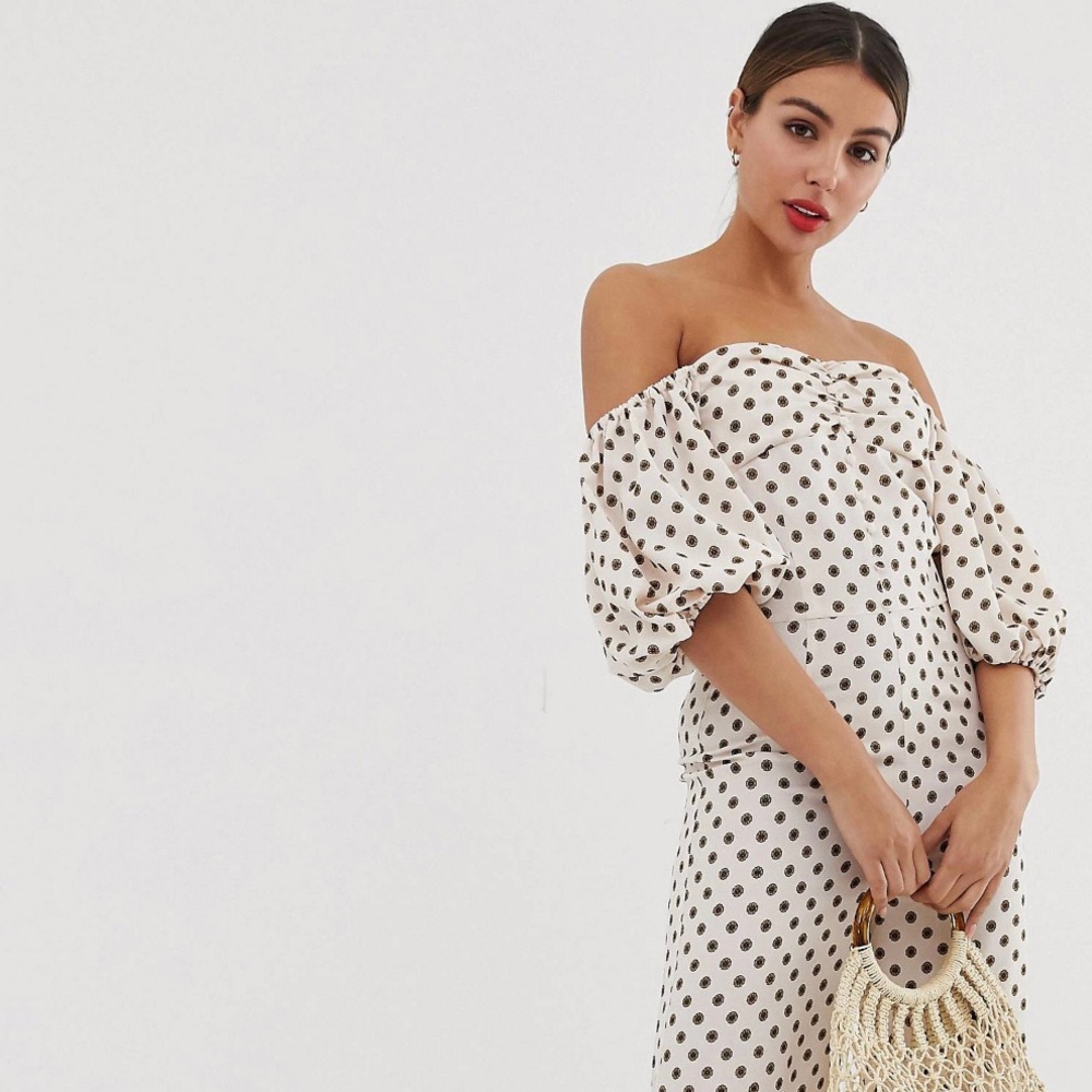 Glamorous jumpsuit with puff sleeves